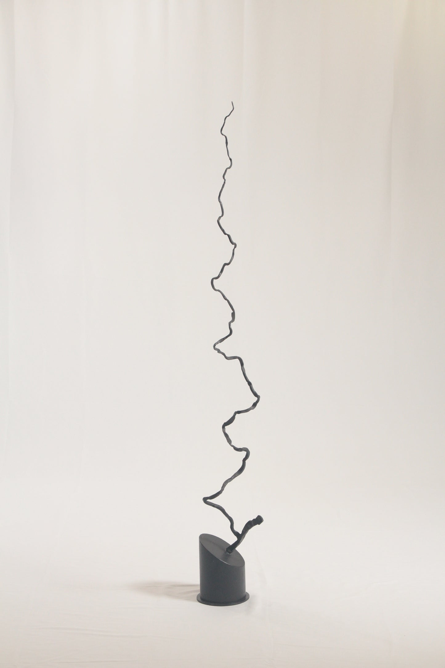 Sculptures・オブジェ タイトル 糸 シリーズ010